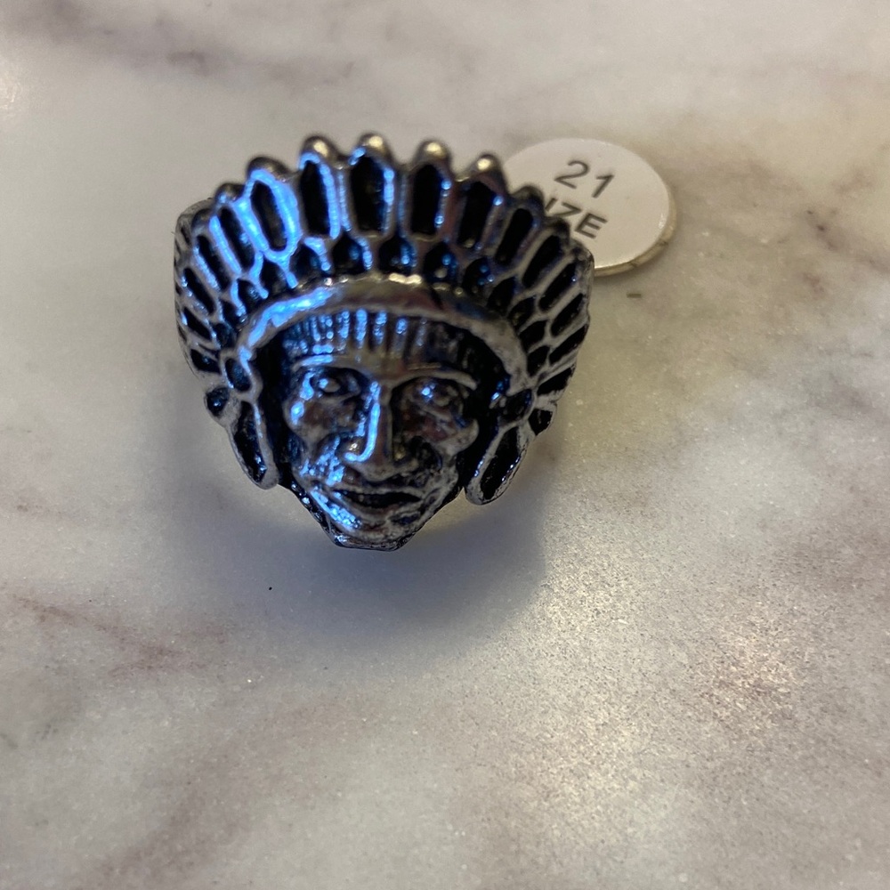 Silver tone Tribal Design Ring